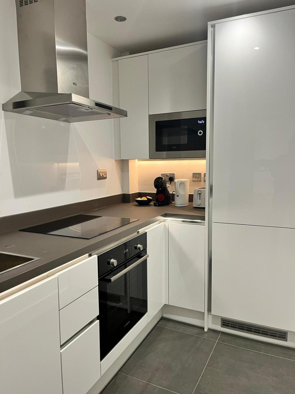 Cozy And Peaceful Apartment With Terrace In Hackney London Luaran gambar