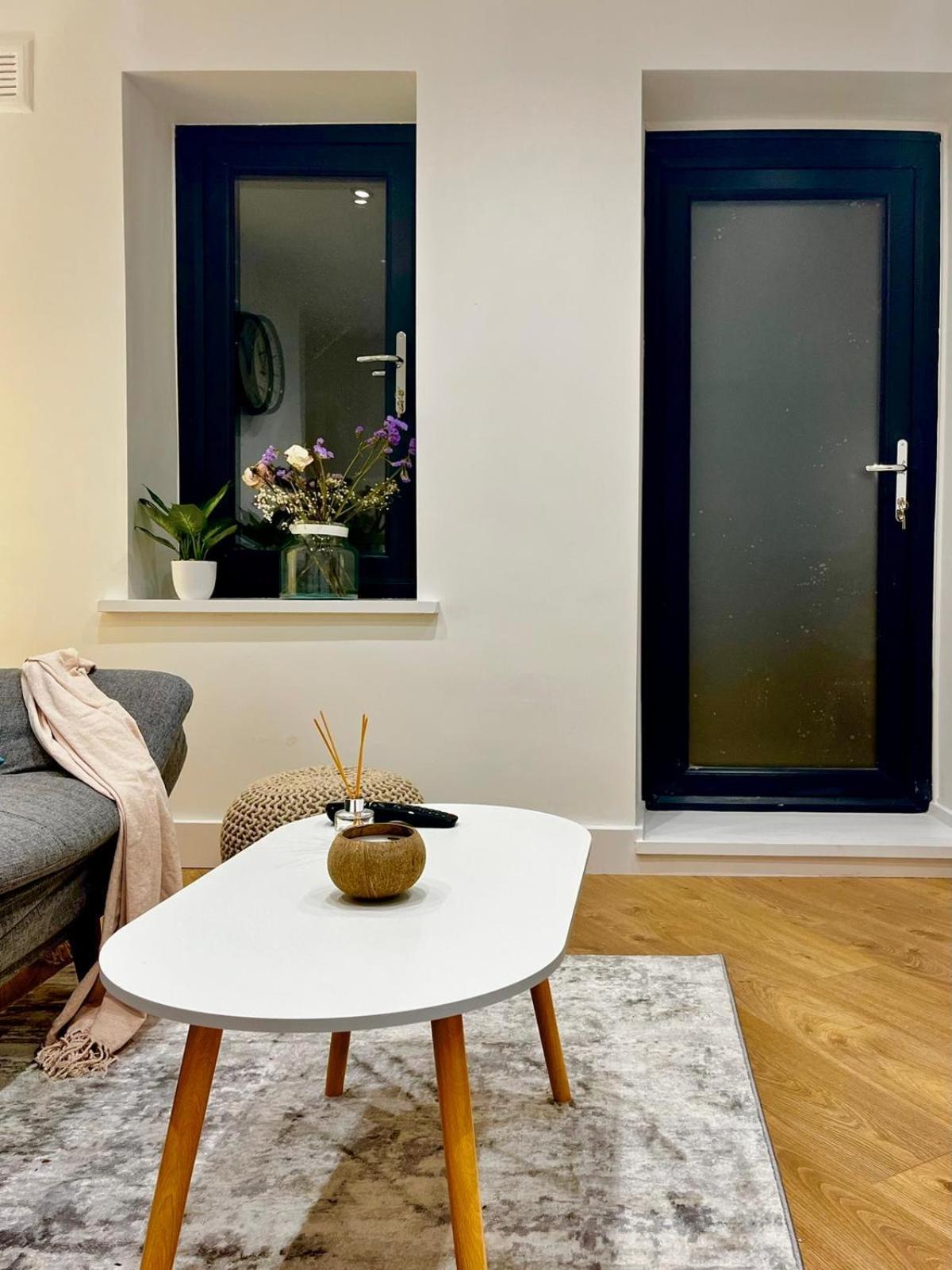 Cozy And Peaceful Apartment With Terrace In Hackney London Luaran gambar
